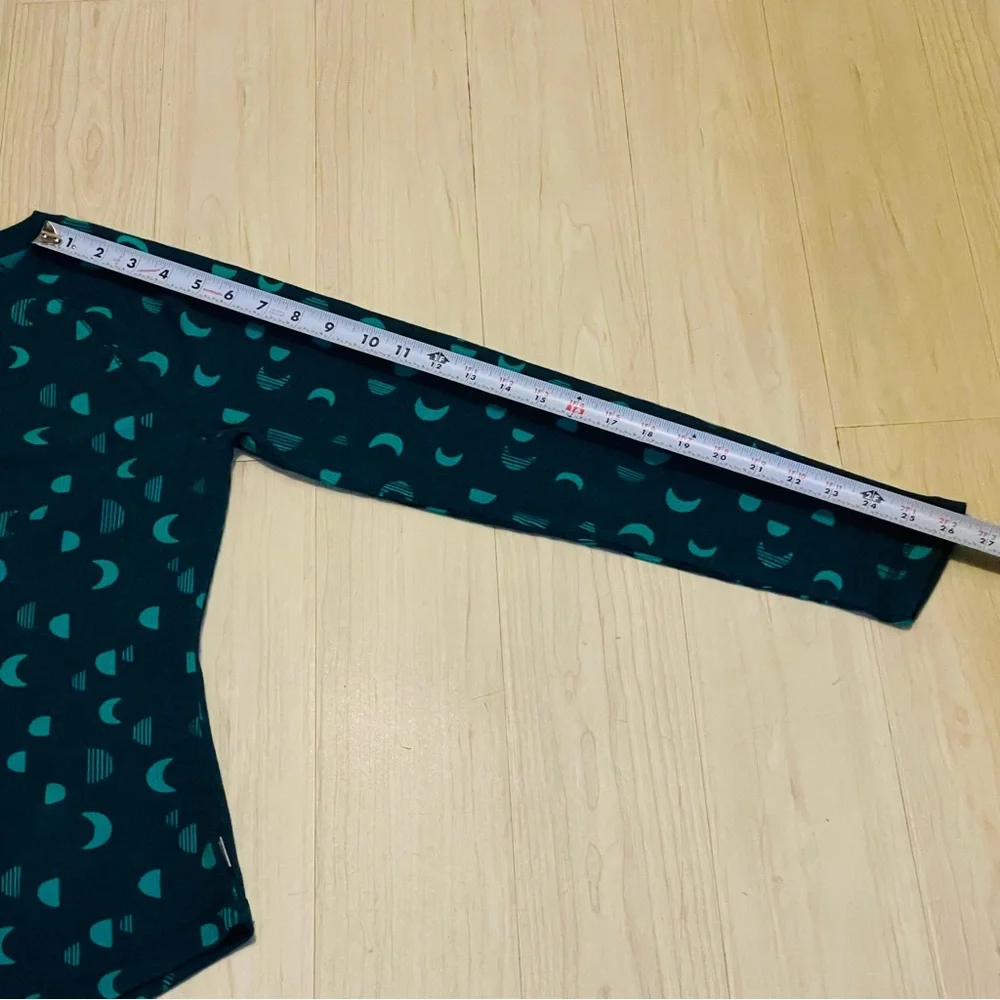 NWOT Eddie Bauer Teal and Navy Long Sleeve Lounge Pajama Top Women’s Size S